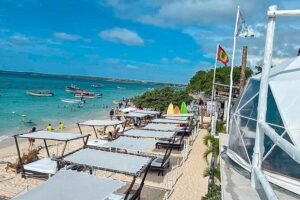 nena beach el turista
